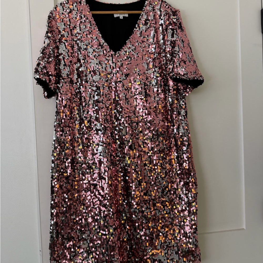 Pink Sequin V-Neck Party Dress